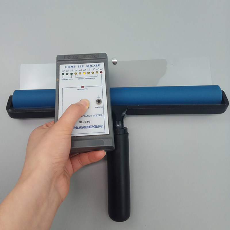 ลูกกลิ้งเหนียวยางคงที่